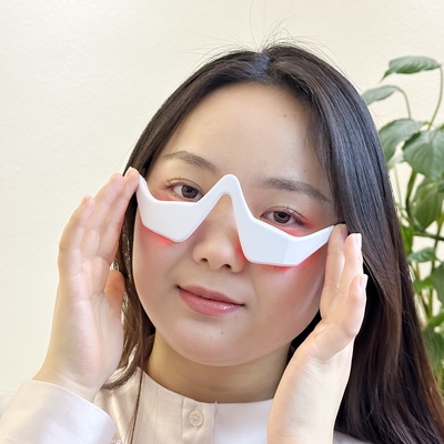 Máy điều trị ánh sáng đỏ LED chống lão hóa USB Type 3D Eye Vibration